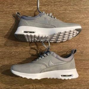 Nike Air Max Thea, 6.5, grey